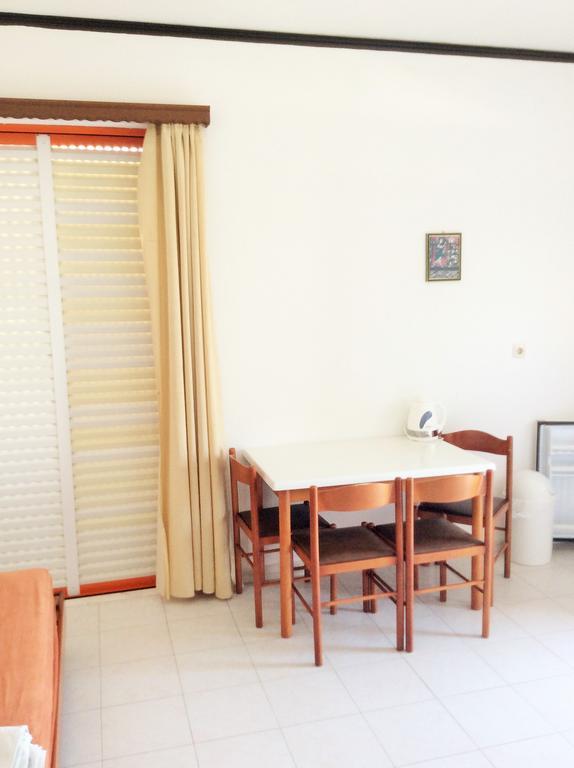 إياليسوس Villa Sofia المظهر الخارجي الصورة